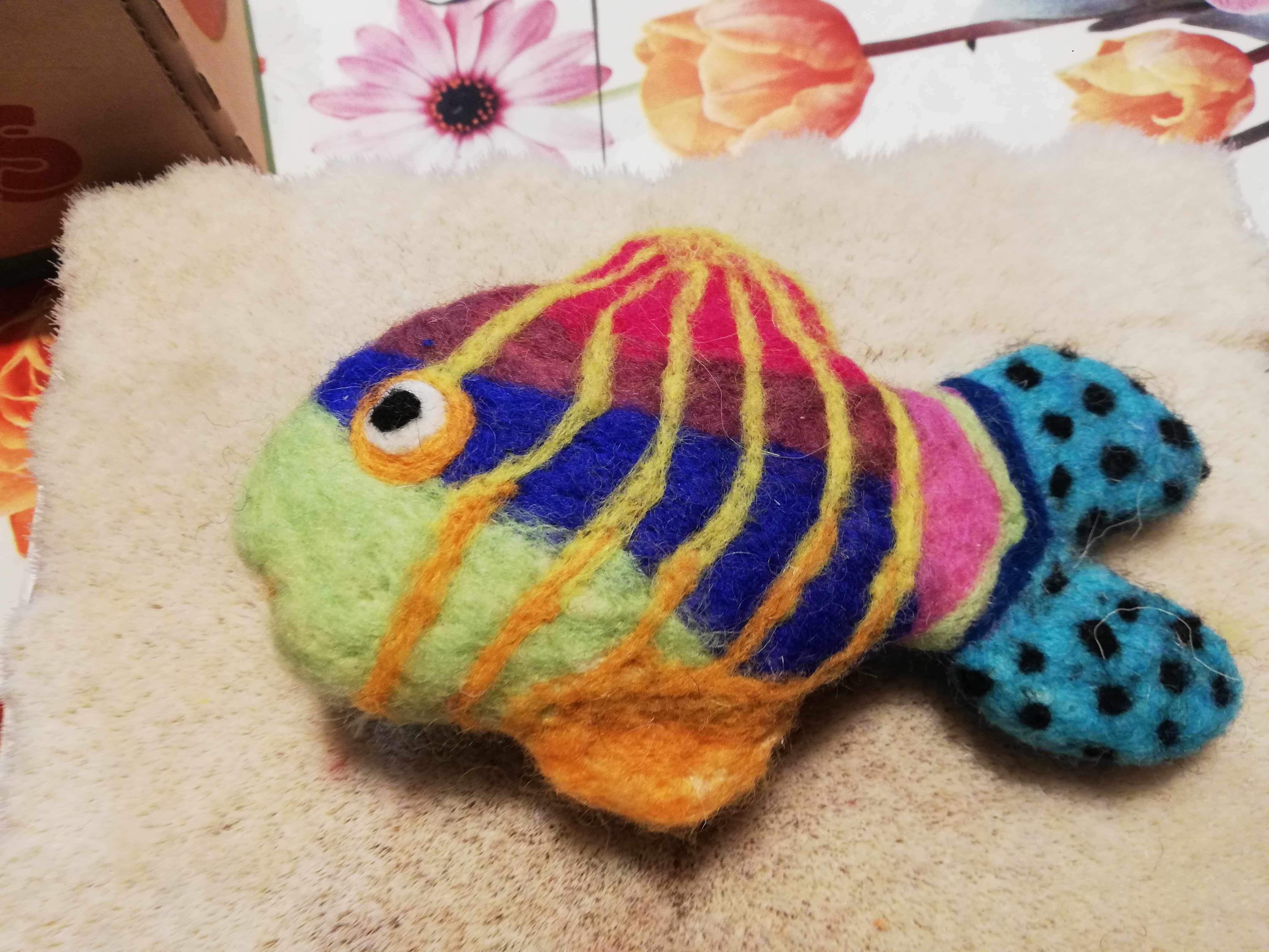 Scultura di lana infeltrita di Fiorella Carnevali: Pesce di lana
