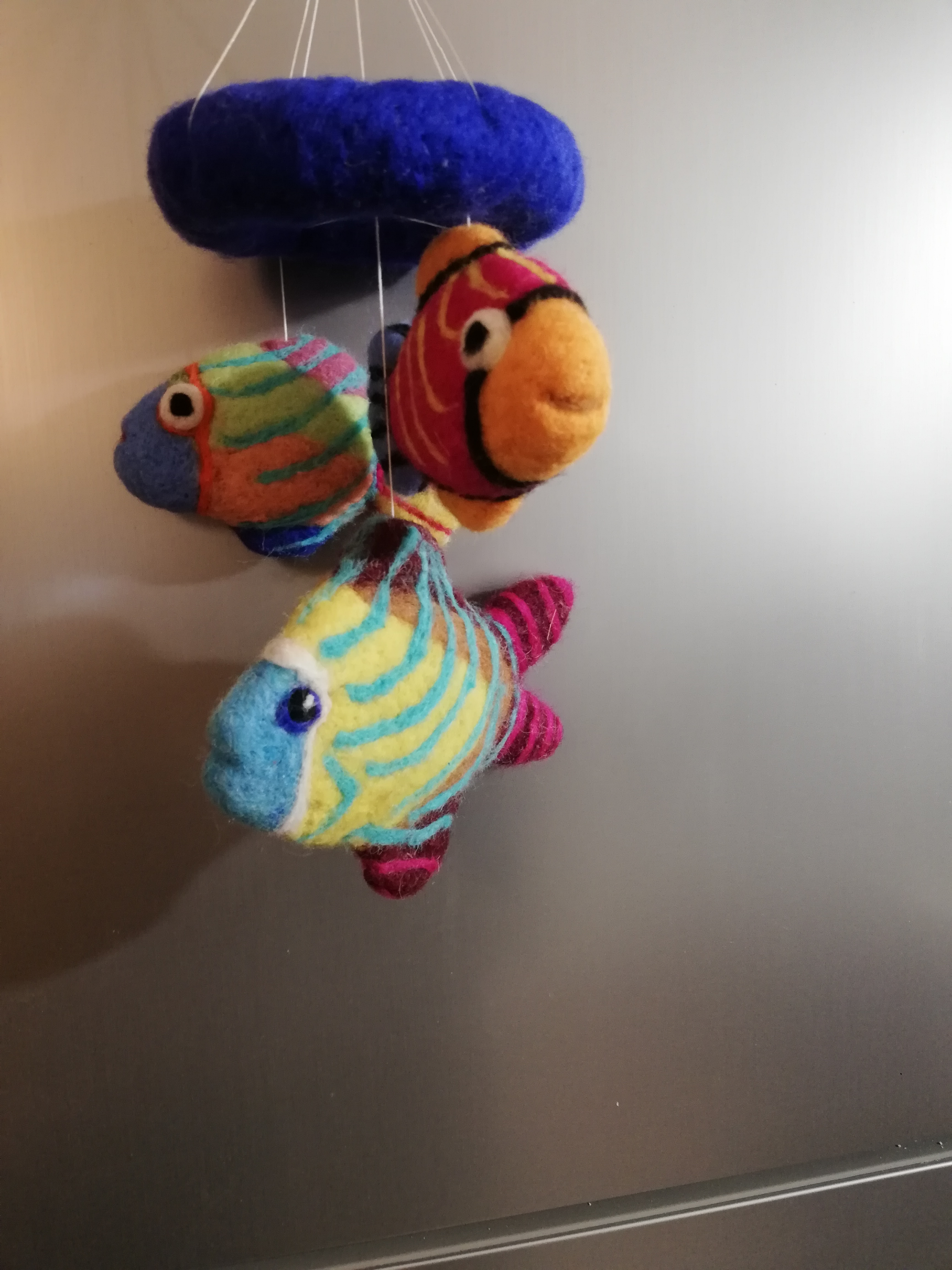 Scultura di lana infeltrita di Fiorella Carnevali: Pesce di lana